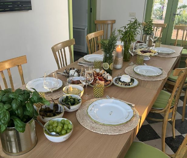 Exclusive villa picnic setup - Mapuliaria
