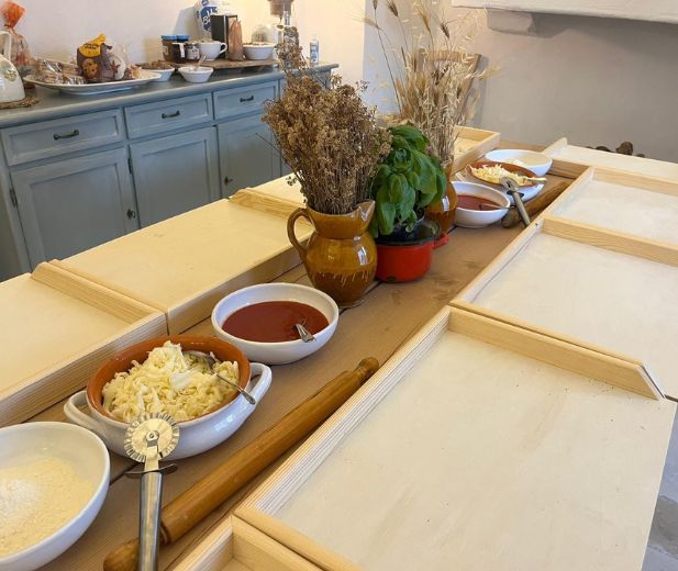 Authentic Italian pizza making experience - Mapuliaria